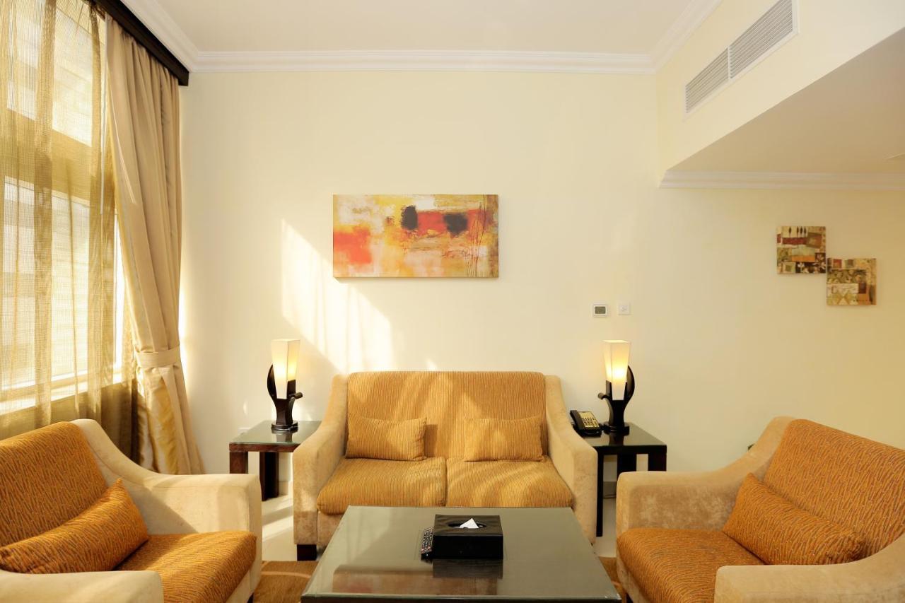 Ivory Grand Hotel Apartamentos Dubái Exterior foto