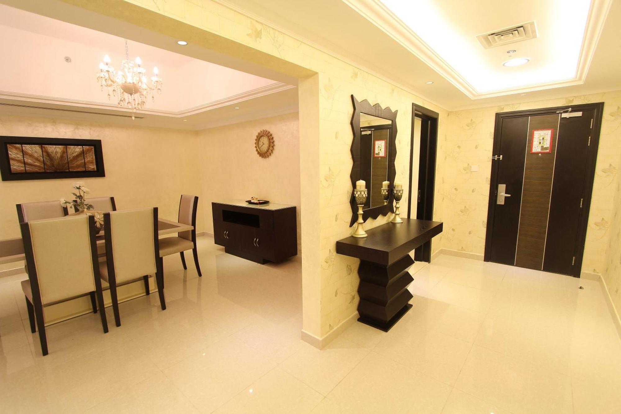 Ivory Grand Hotel Apartamentos Dubái Habitación foto