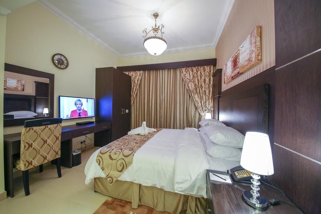 Ivory Grand Hotel Apartamentos Dubái Exterior foto