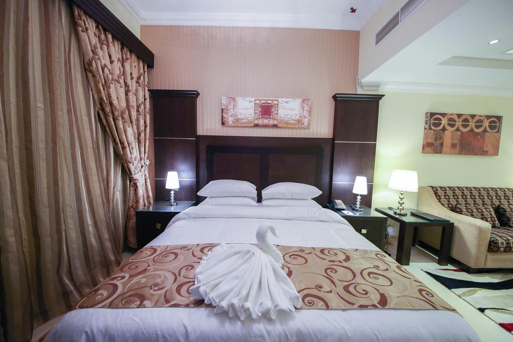 Ivory Grand Hotel Apartamentos Dubái Exterior foto